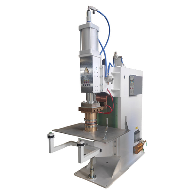 Un buen precio. Inversor principal multi de DC de la máquina de la soldadura por puntos del perno prisionero de aluminio de acero de la puerta de la precisión en línea