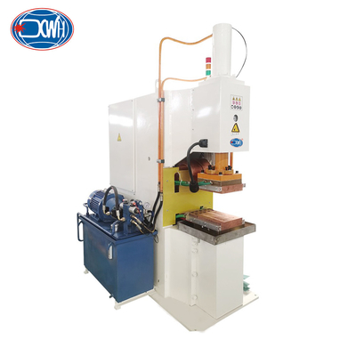 Un buen precio. Pedal de pie Mfdc Resistencia a la refrigeración por agua Máquina de soldadura por difusión de cobre en línea