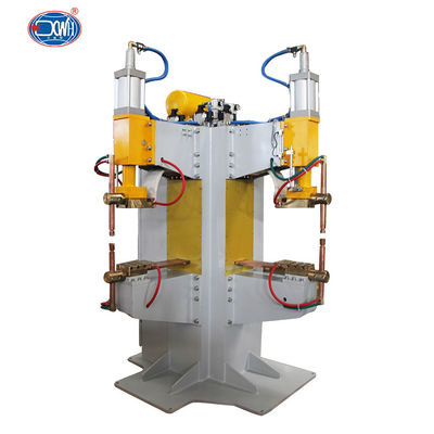 Un buen precio. Máquina inmóvil de acero de la soldadura por puntos de 380Volt 250KVA para el estante del alambre del almacenamiento en línea