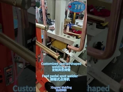 Saldado de acero al carbono con soldador de pedal de pie